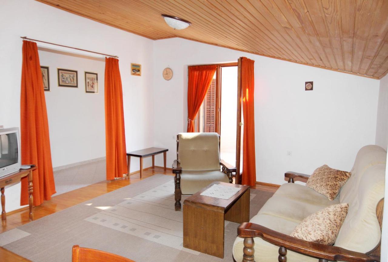 Apartments With A Parking Space Novi Vinodolski - 5587 Εξωτερικό φωτογραφία